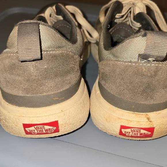 Vans Ultrarange Gray and White Sneakers - Picture 5 of 6